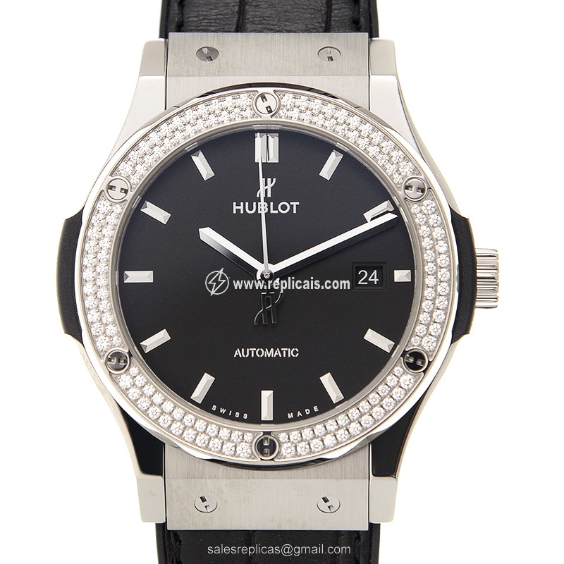 HUBLOT CLASSIC FUSION 542.NX.1171.LR.1104
