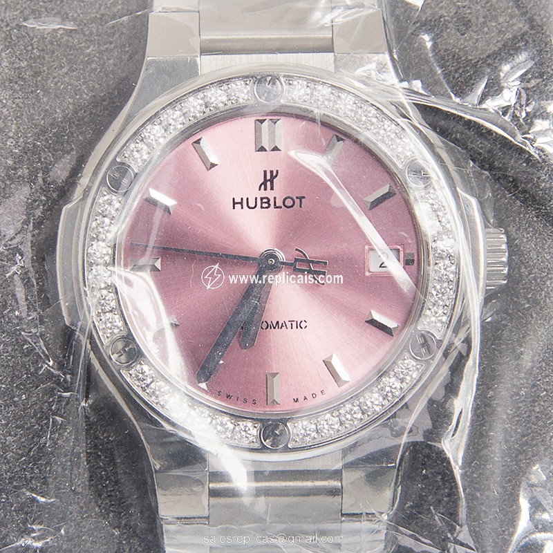 HUBLOT CLASSIC FUSION 568.NX.891P.NX.1204