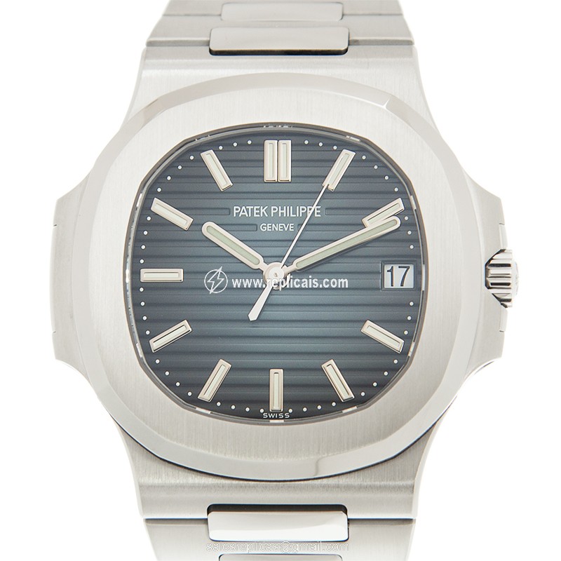 PATEK PHILIPPE NAUTILUS 5711/1A-010