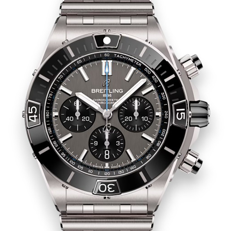 NEW BREITLING SUPER CHRONOMAT B01 EB0136251M1E1
