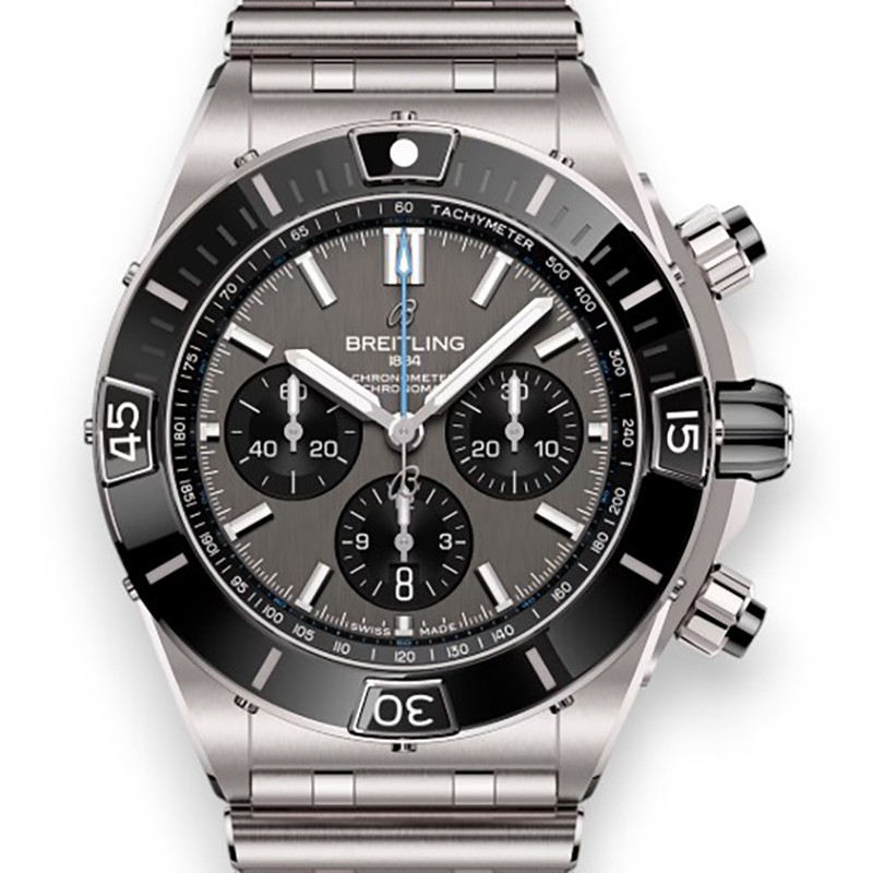 NEW BREITLING SUPER CHRONOMAT B01 EB0136251M1E1 1