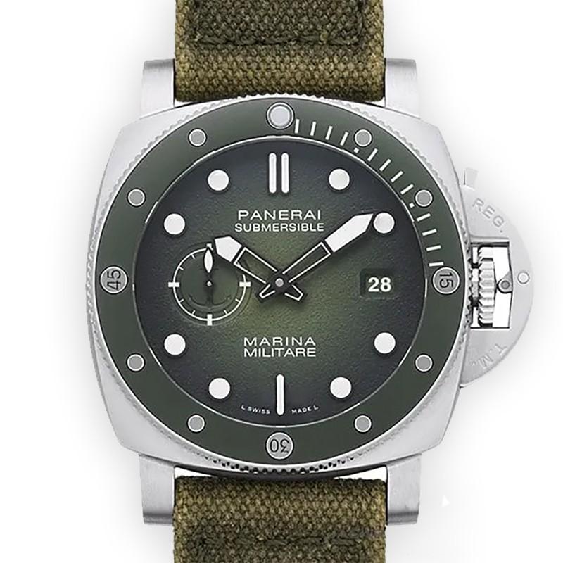 NEW PANERAI SUBMERSIBLE PAM01697 1