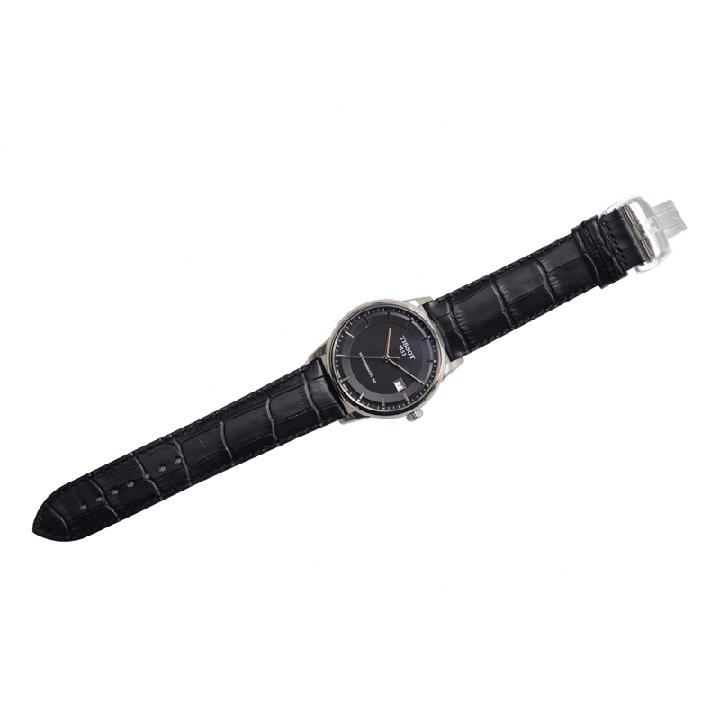 NEW TISSOT T-CLASSIC T086.407.16.051.00 2