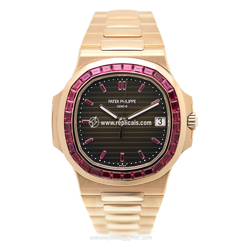 PATEK PHILIPPE NAUTILUS 5723-112R-001 2