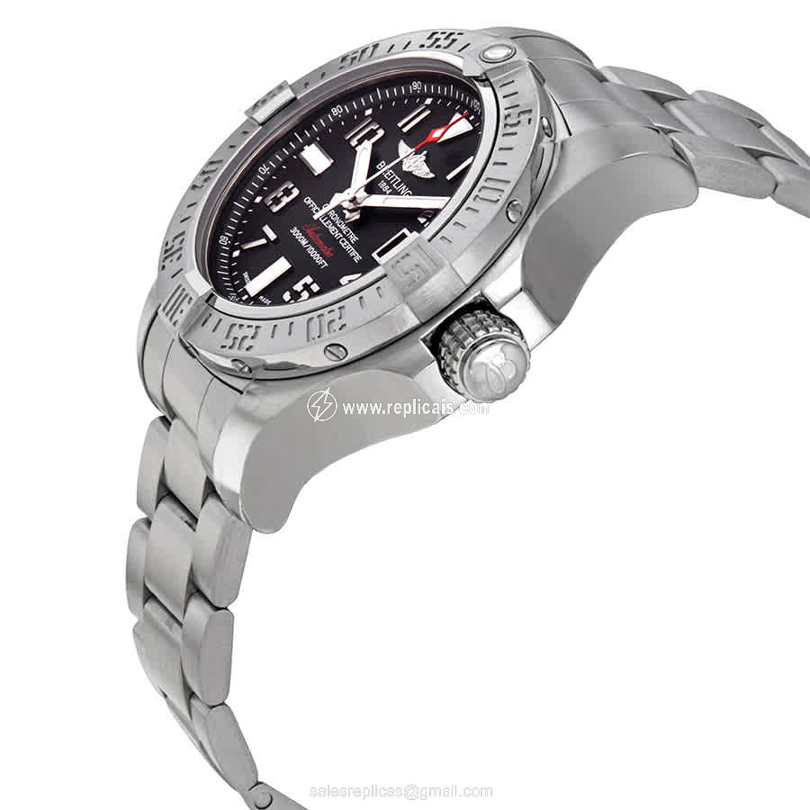 BREITLING AVENGER II A17331101B2A1 2