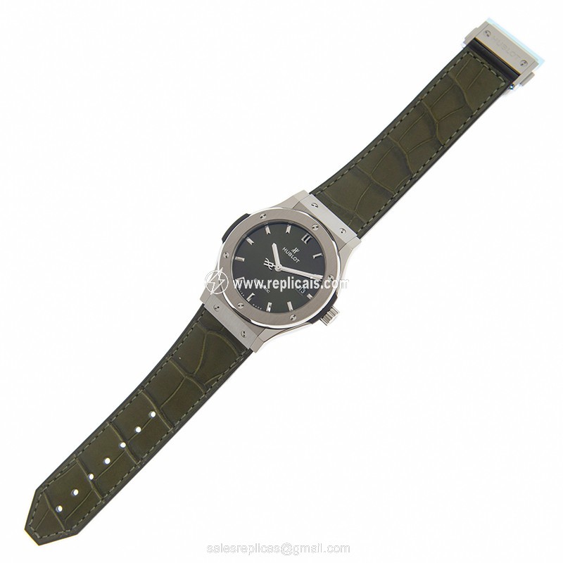 HUBLOT CLASSIC FUSION 542.NX.8970.LR 2