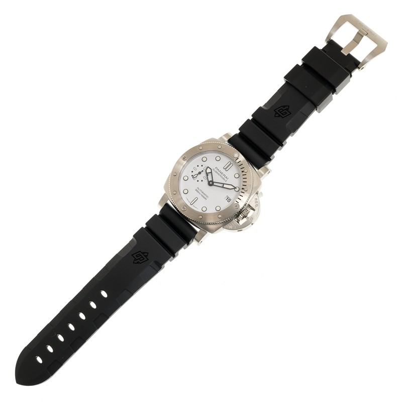 NEW PANERAI SUBMERSIBLE PAM02223 2