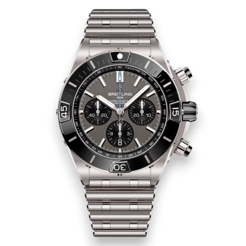 NEW BREITLING SUPER CHRONOMAT B01 EB0136251M1E1 2
