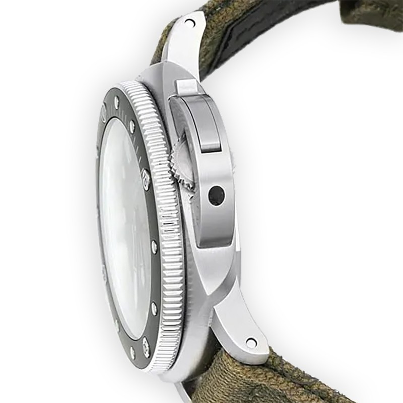 NEW PANERAI SUBMERSIBLE PAM01697 2