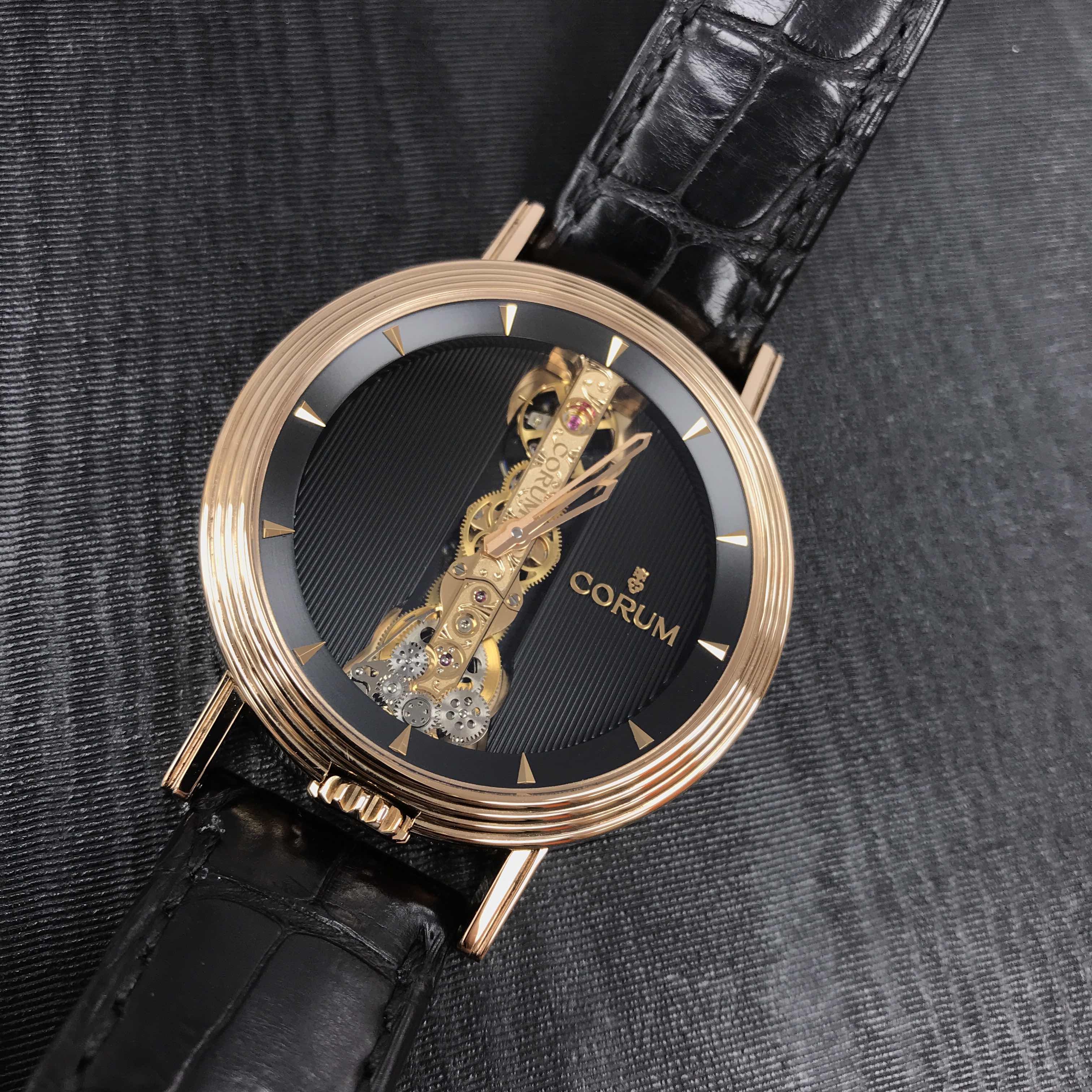 NEW CORUM GOLDEN BRIDGE 113.247.55/0001 FN15 2