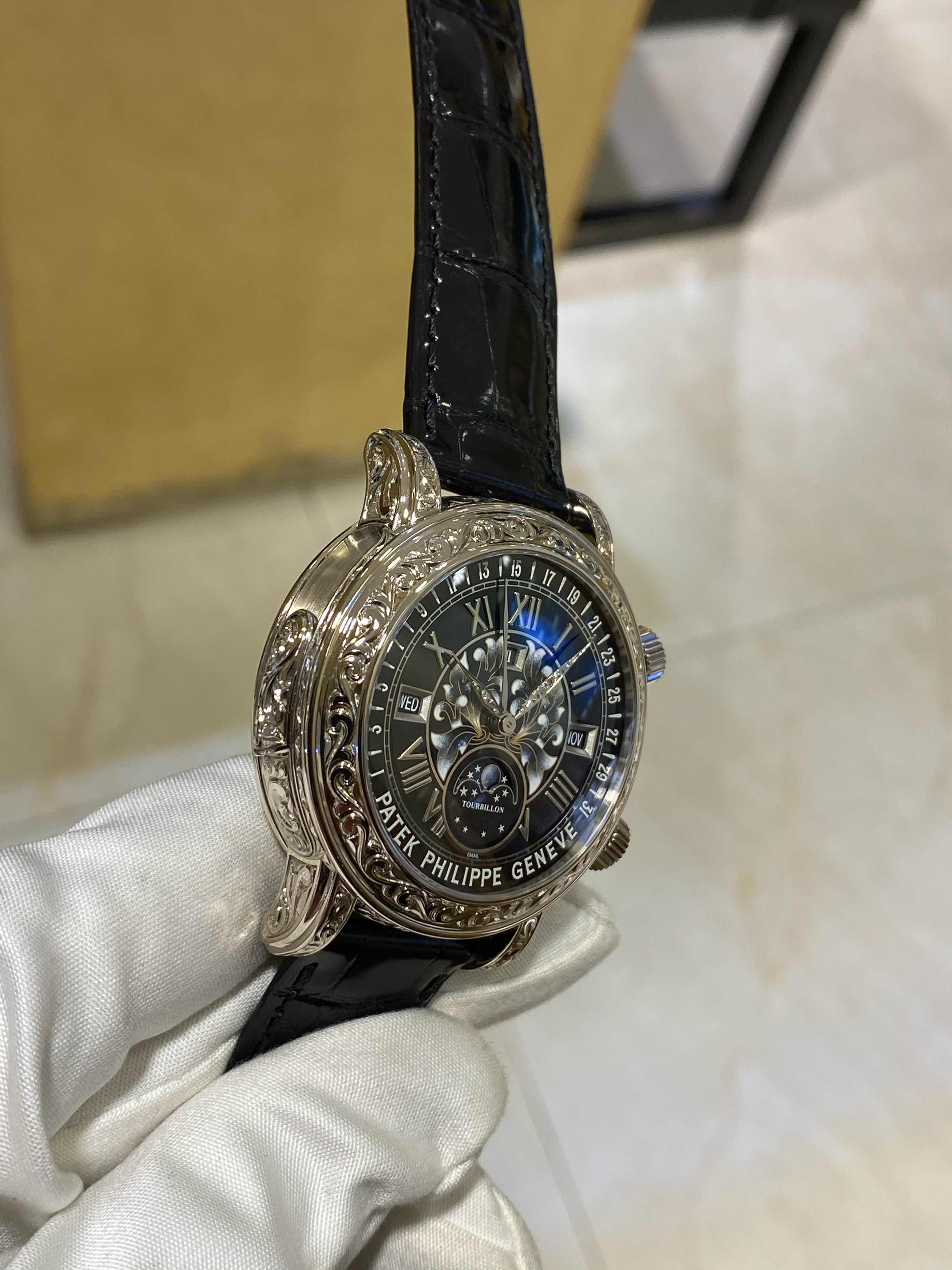 NEW PATEK PHILIPPE GRAND COMPLICATIONS 6002G-010 2
