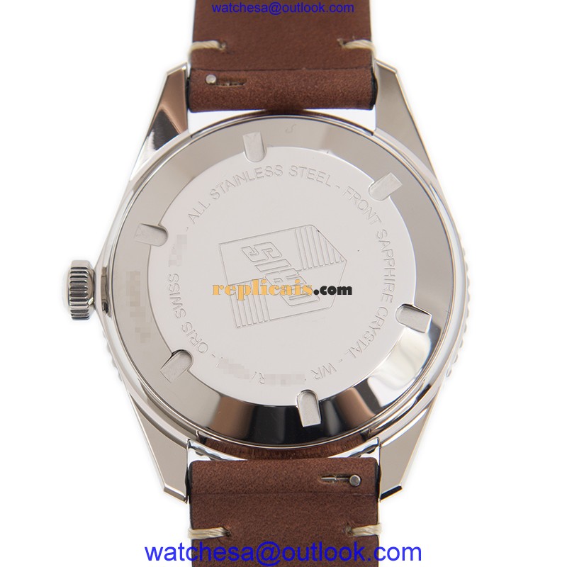 ORIS DIVING 01 733 7720 4057-07 5 21 45 3