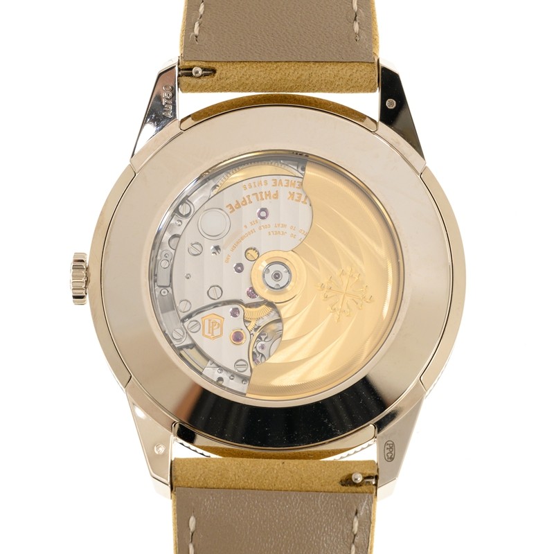 NEW PATEK PHILIPPE CALATRAVA 5226G-001 3