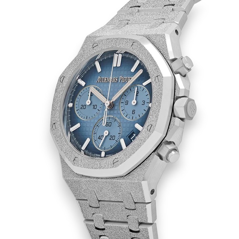 NEW AUDEMARS PIGUET ROYAL OAK 26240BC.GG.1324BC.02 3