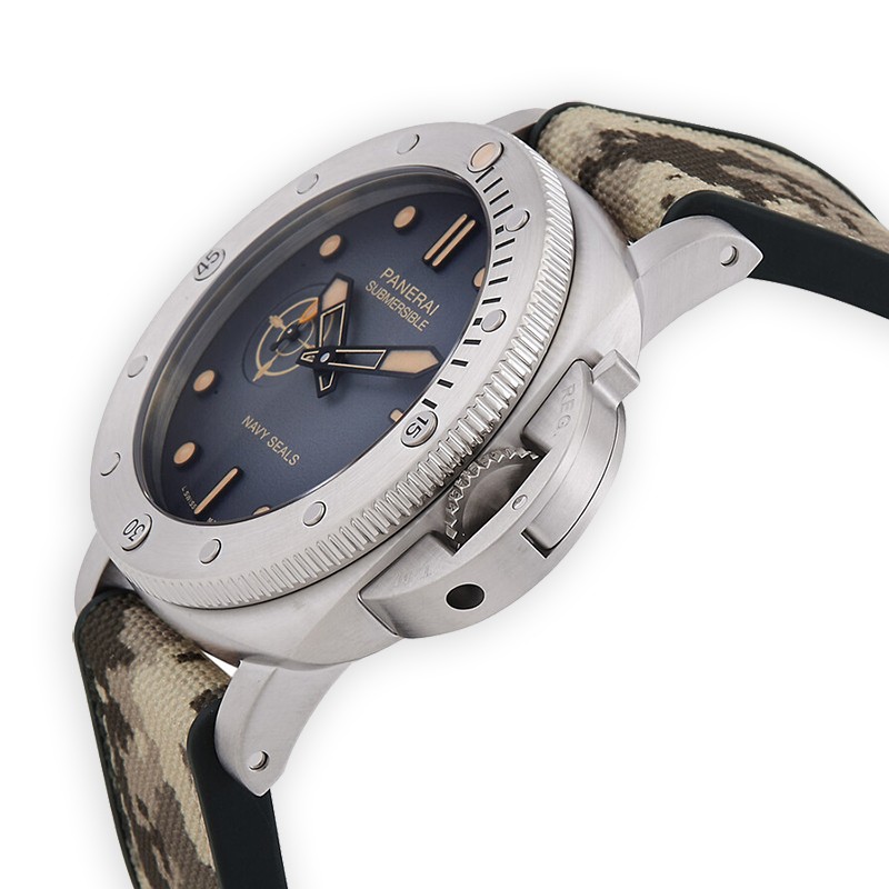NEW PANERAI SUBMERSIBLE PAM01518 3