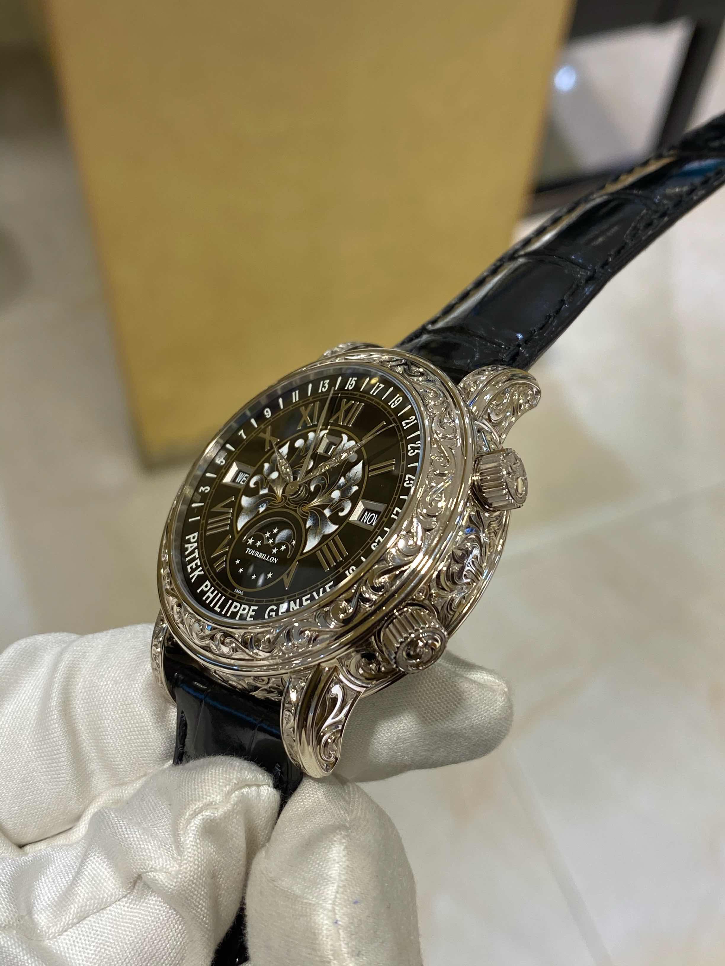 NEW PATEK PHILIPPE GRAND COMPLICATIONS 6002G-010 3