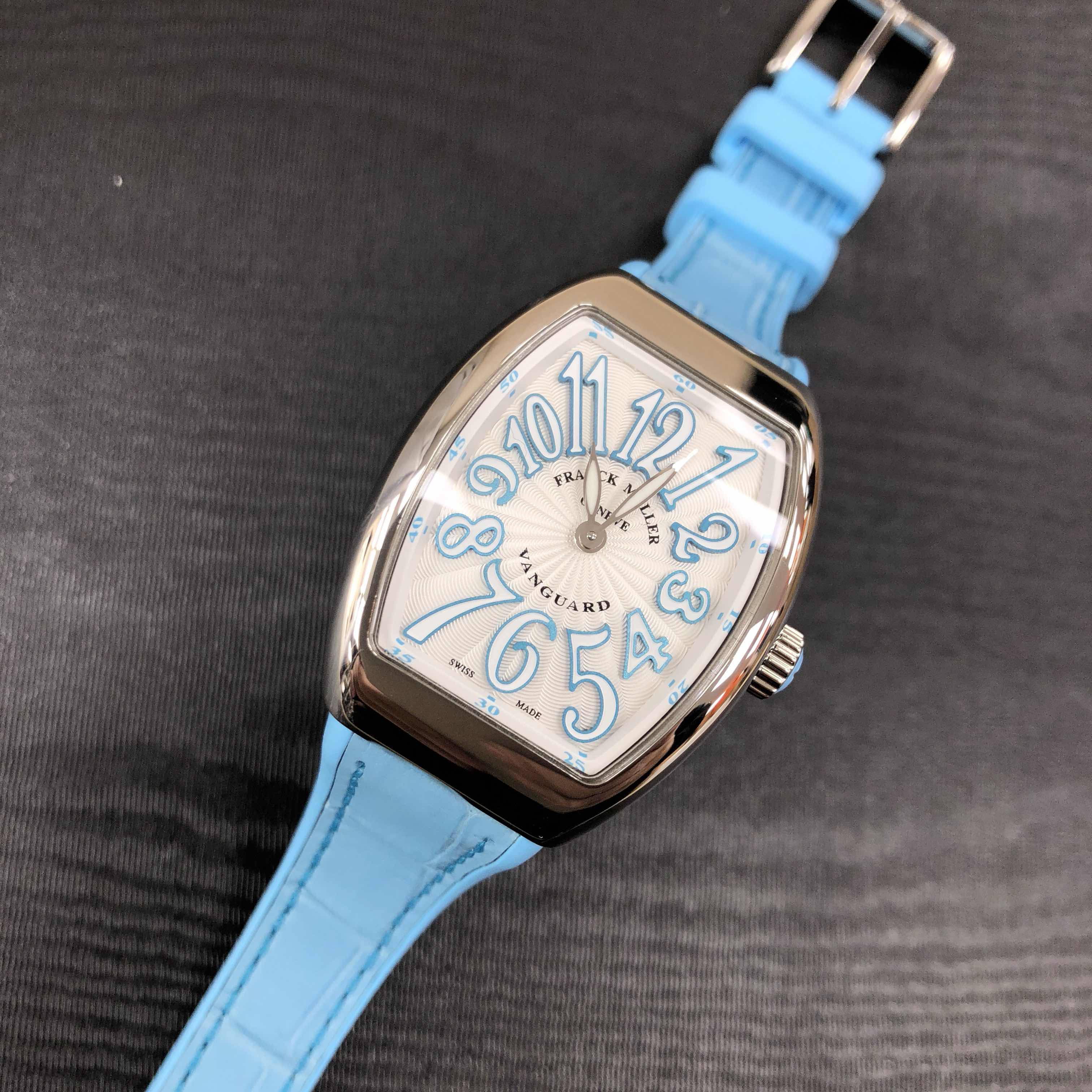 NEW FRANCK MULLER VANGUARD V 29 QZ (AC BL) 4