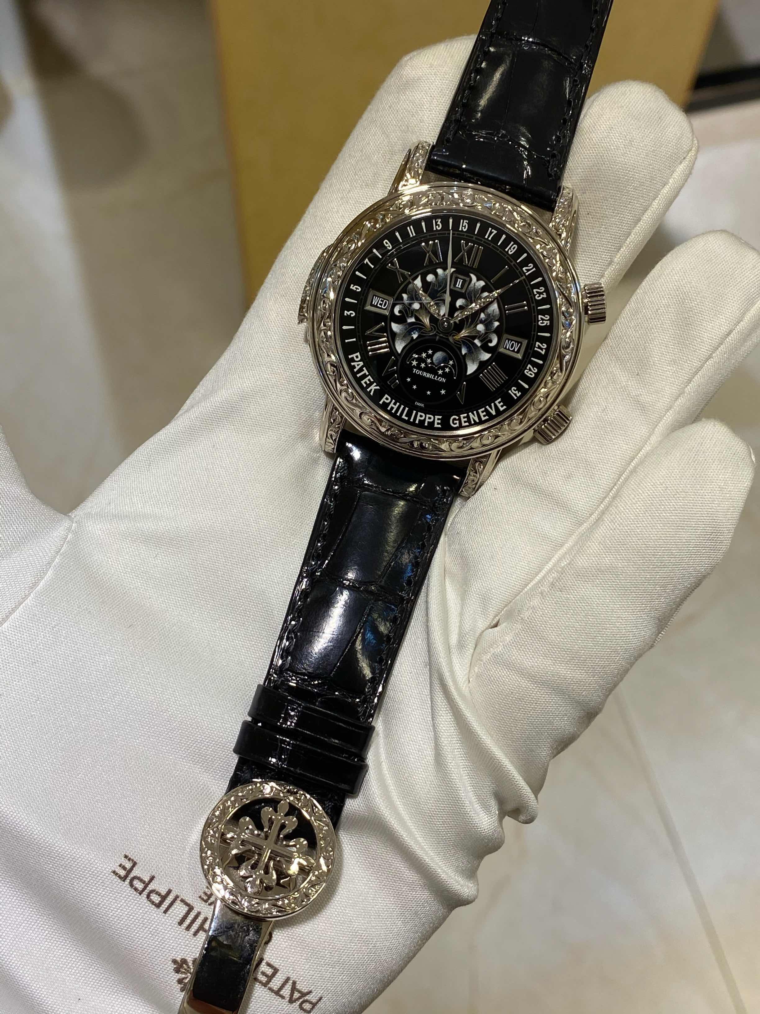 NEW PATEK PHILIPPE GRAND COMPLICATIONS 6002G-010 4