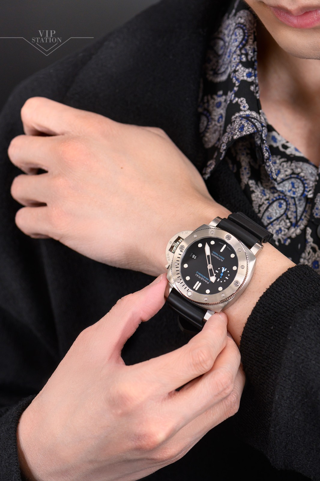 NEW PANERAI SUBMERSIBLE PAM01229 5