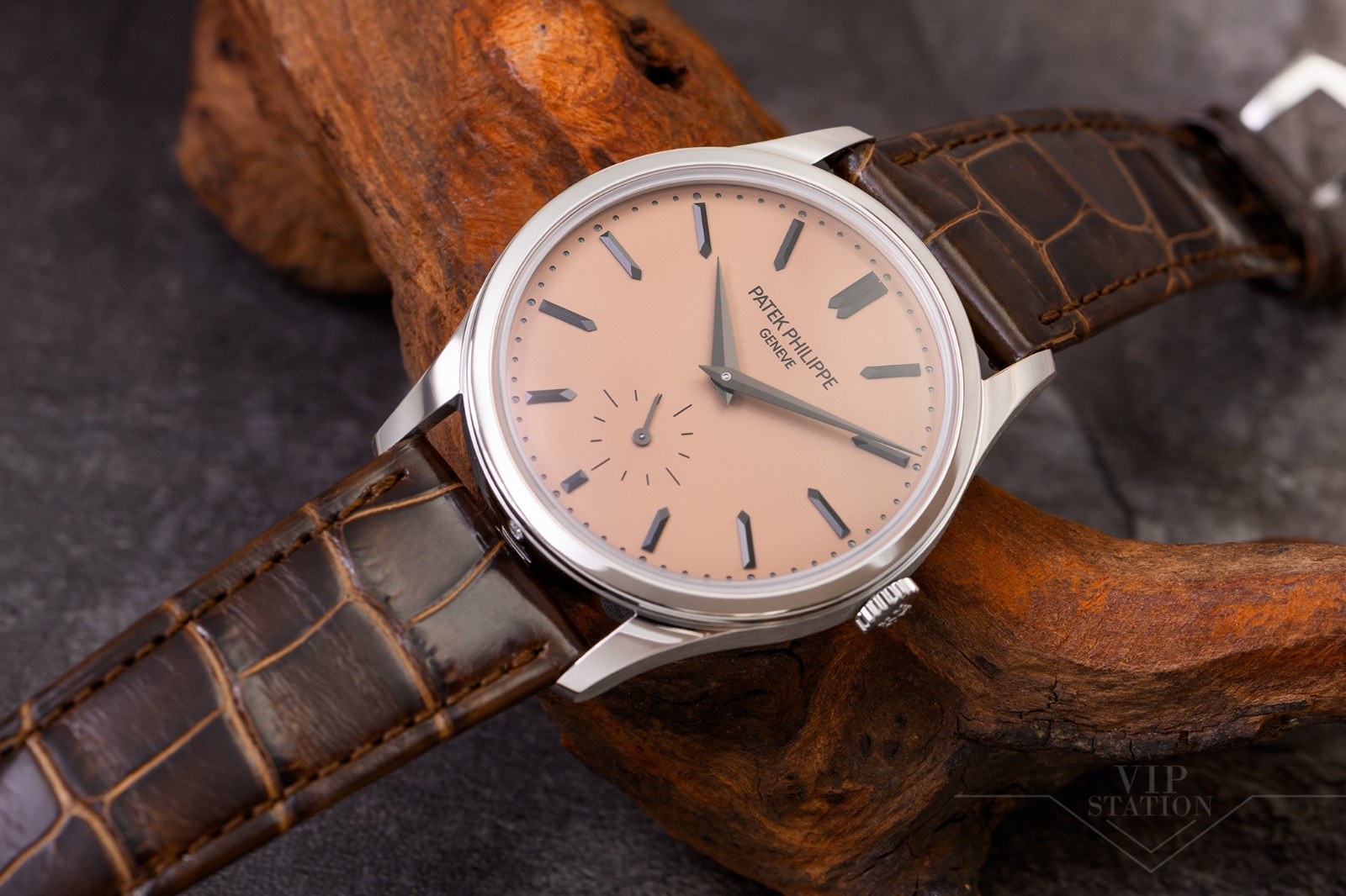 NEW PATEK PHILIPPE CALATRAVA 6196P-001 5