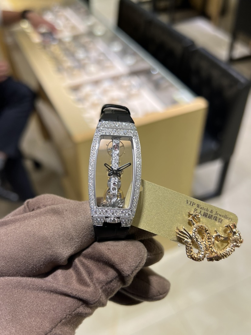 NEW CORUM GOLDEN BRIDGE 113.249.69/0001 0000 5