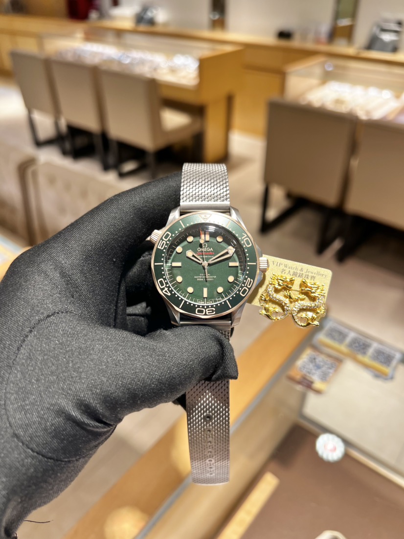 NEW OMEGA SEAMASTER 210.90.42.20.10.001 5