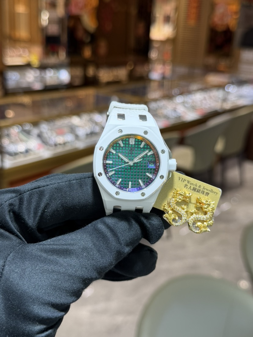 NEW AUDEMARS PIGUET ROYAL OAK OFFSHORE 77605CB.OO.A422CR.01 LIMITED EDITION OF 200 PIECES 5