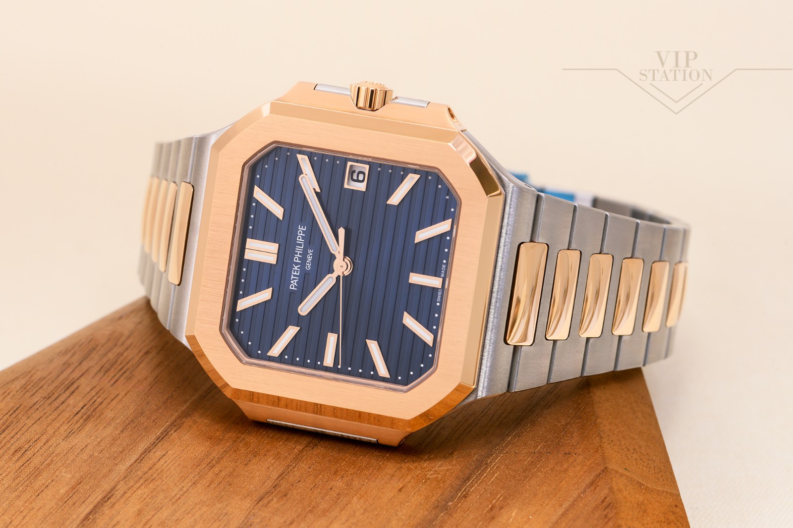 NEW PATEK PHILIPPE CUBITUS 5821/1AR-001 6