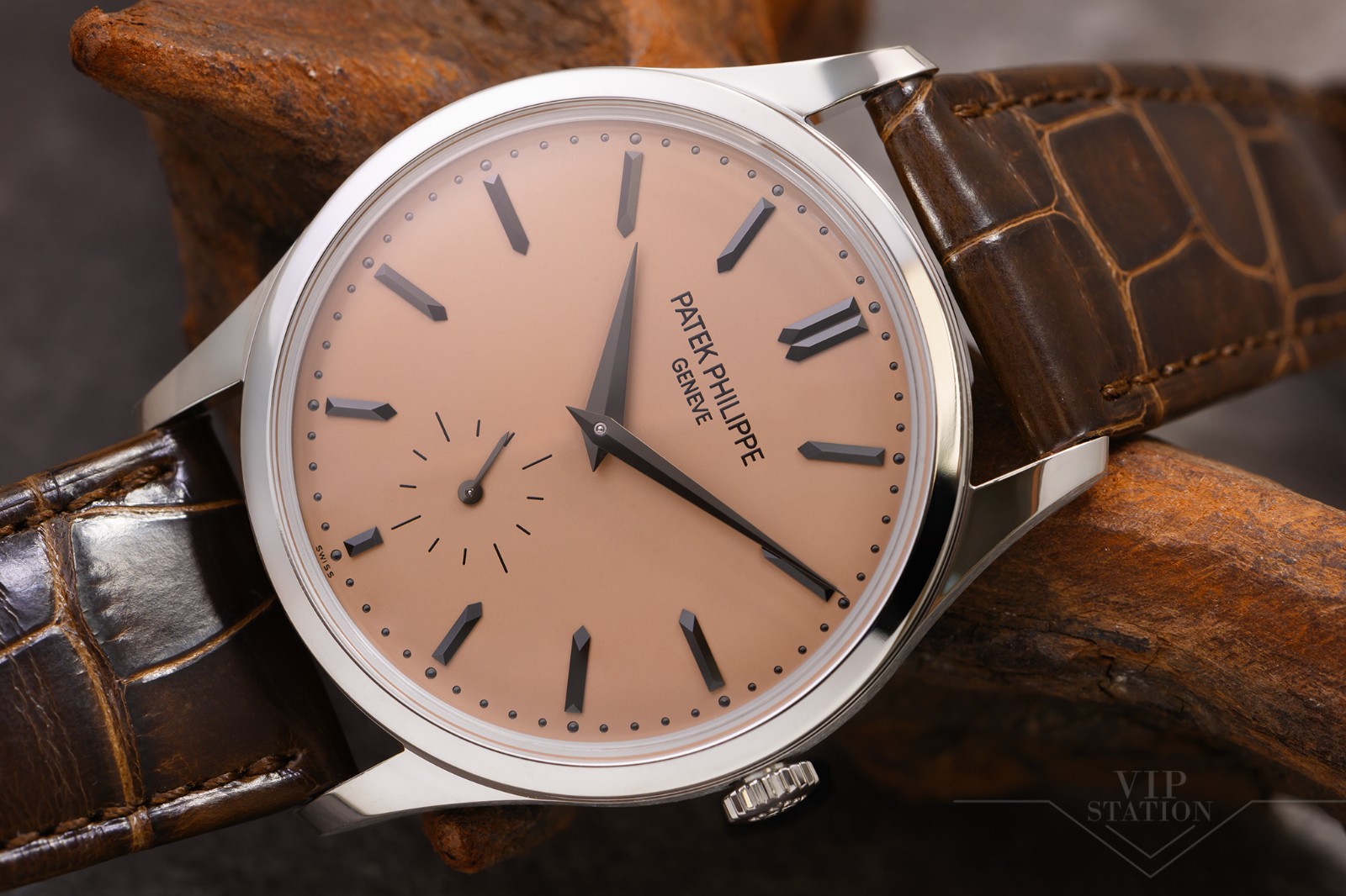NEW PATEK PHILIPPE CALATRAVA 6196P-001 6