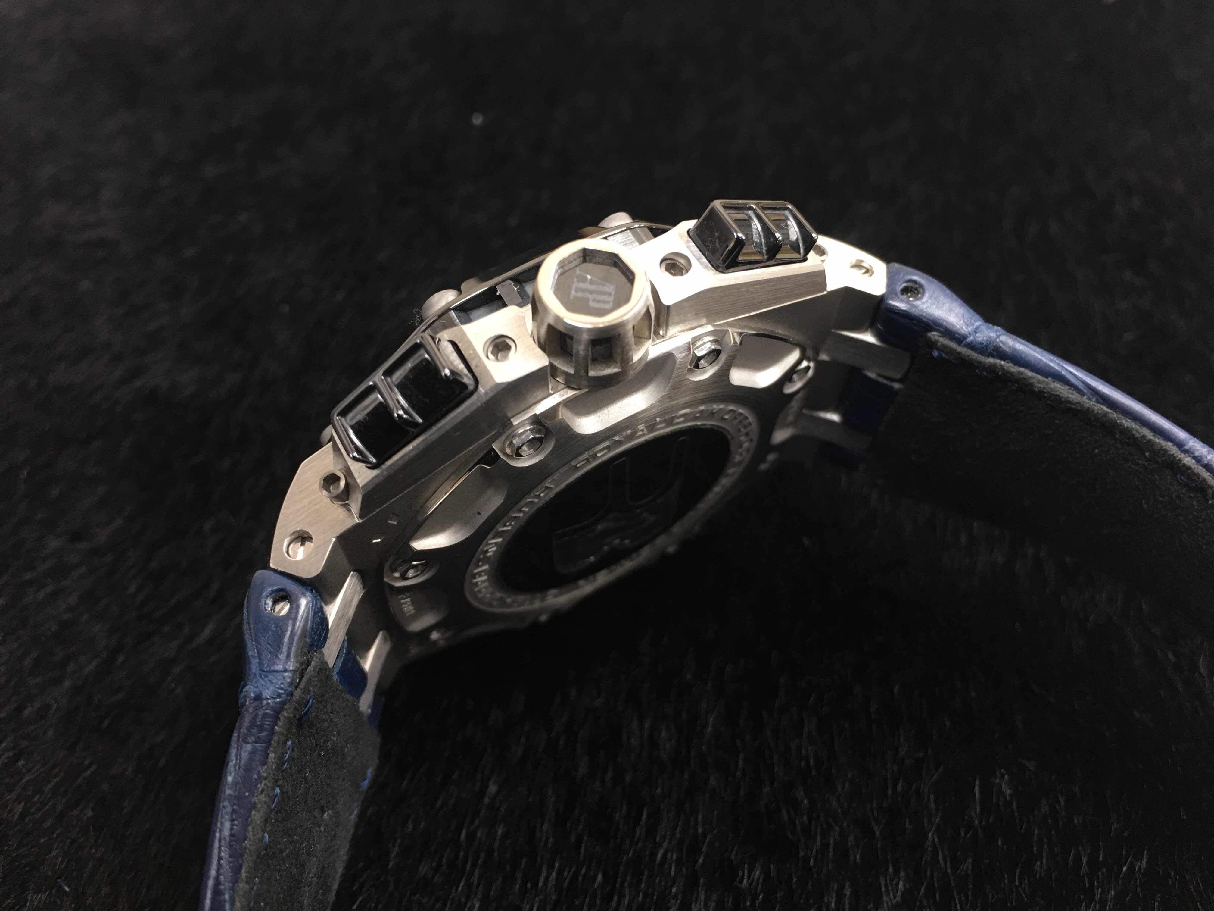 AUDEMARS PIGUET ROYAL OAK OFFSHORE 26078P.OO.D018CR.01 6