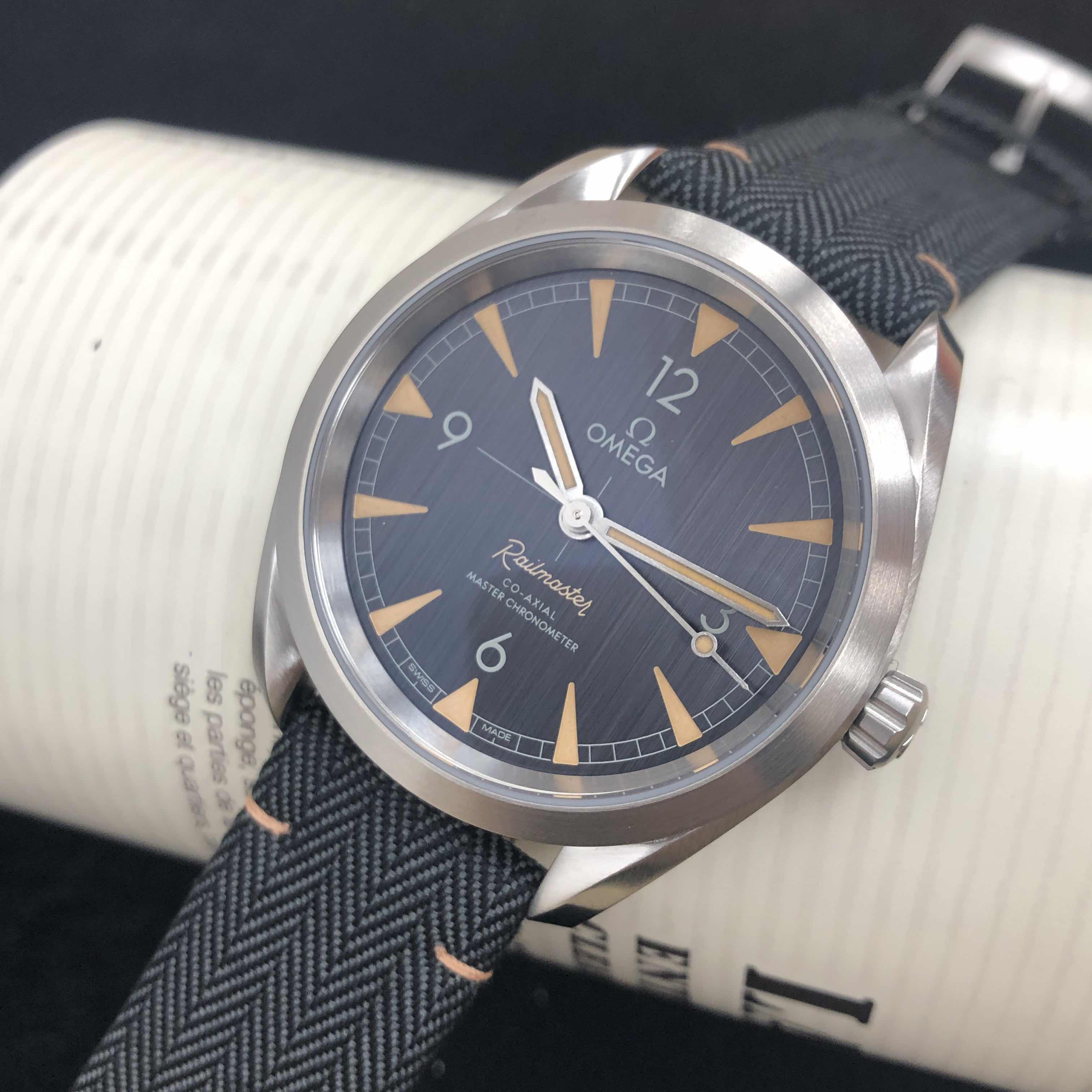 OMEGA SEAMASTER 220.12.40.20.01.001 6