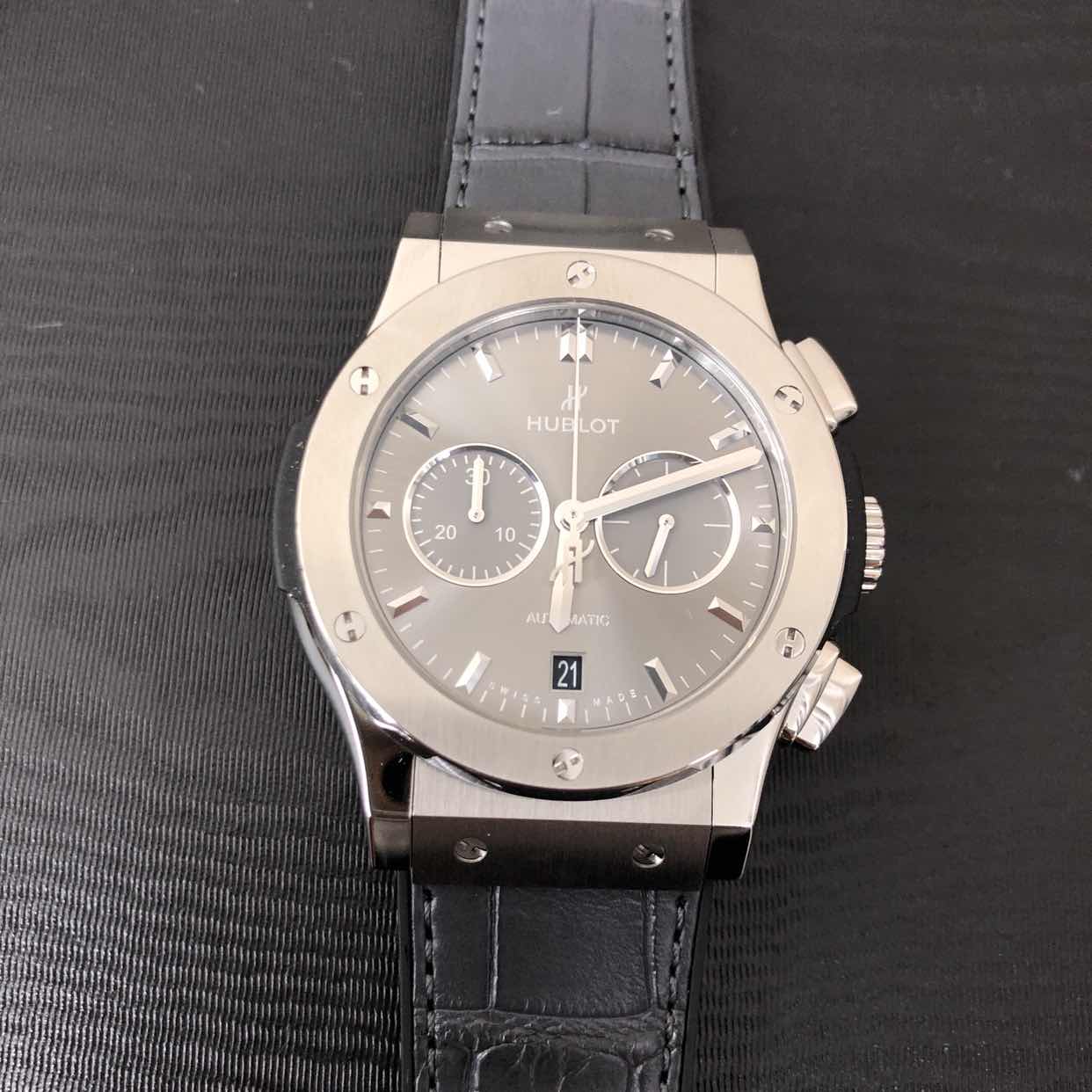 HUBLOT CLASSIC FUSION 541.NX.7070.LR 6