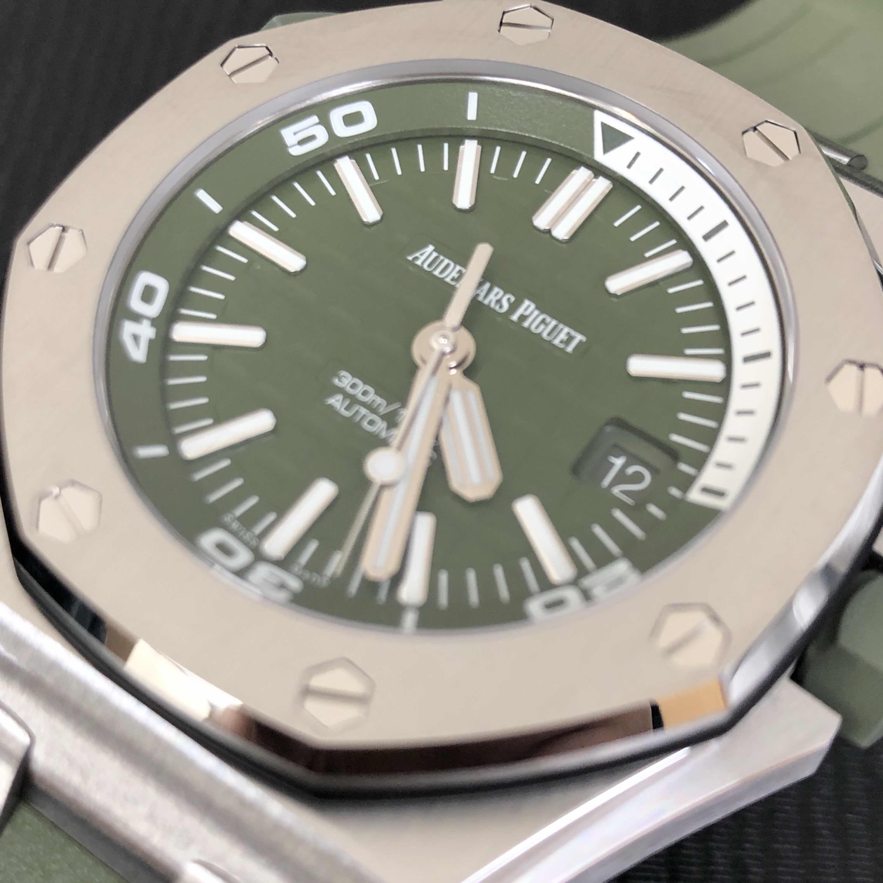 AUDEMARS PIGUET ROYAL OAK OFFSHORE 15710ST.OO.A052CA.01 6