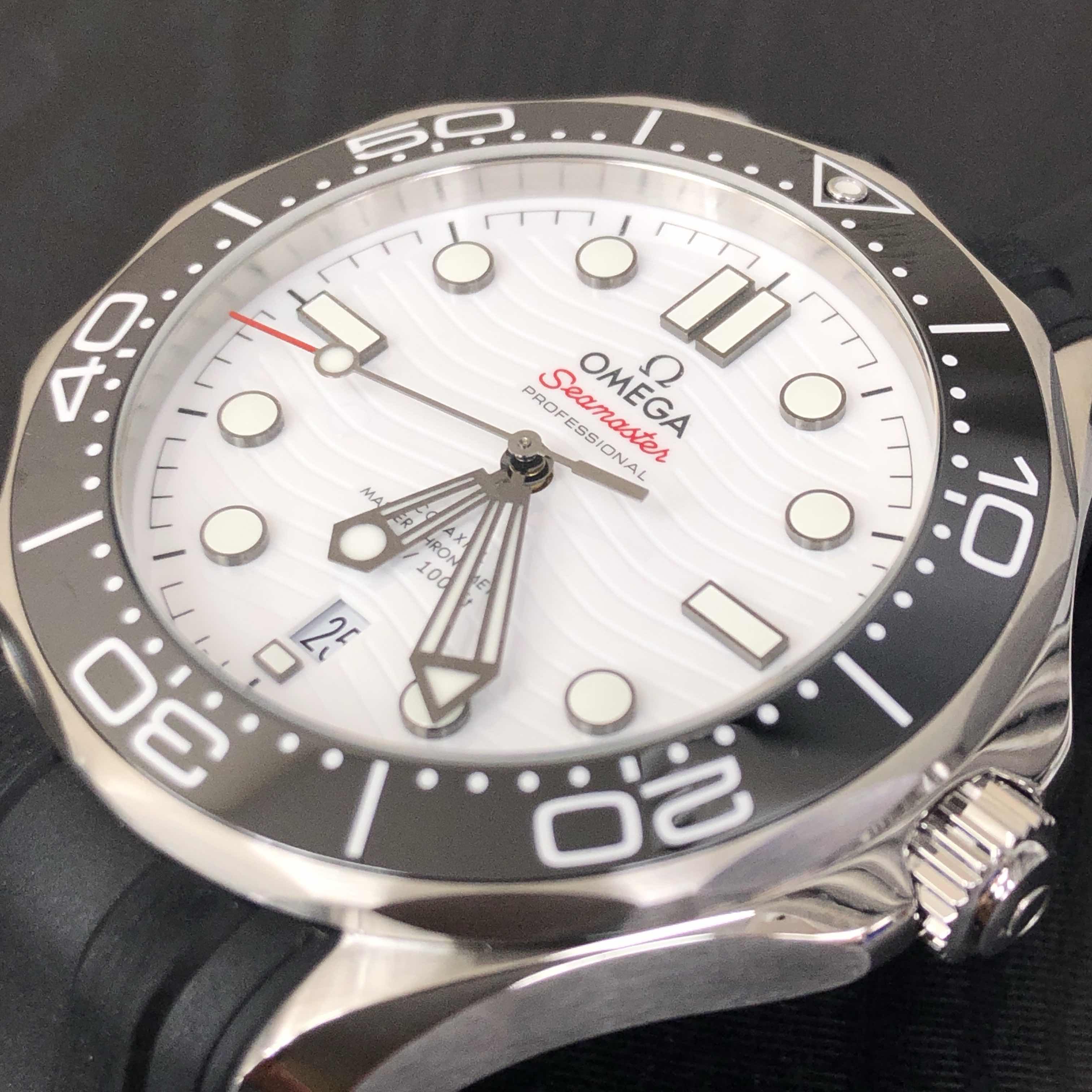 NEW OMEGA SEAMASTER 210.32.42.20.04.001 6