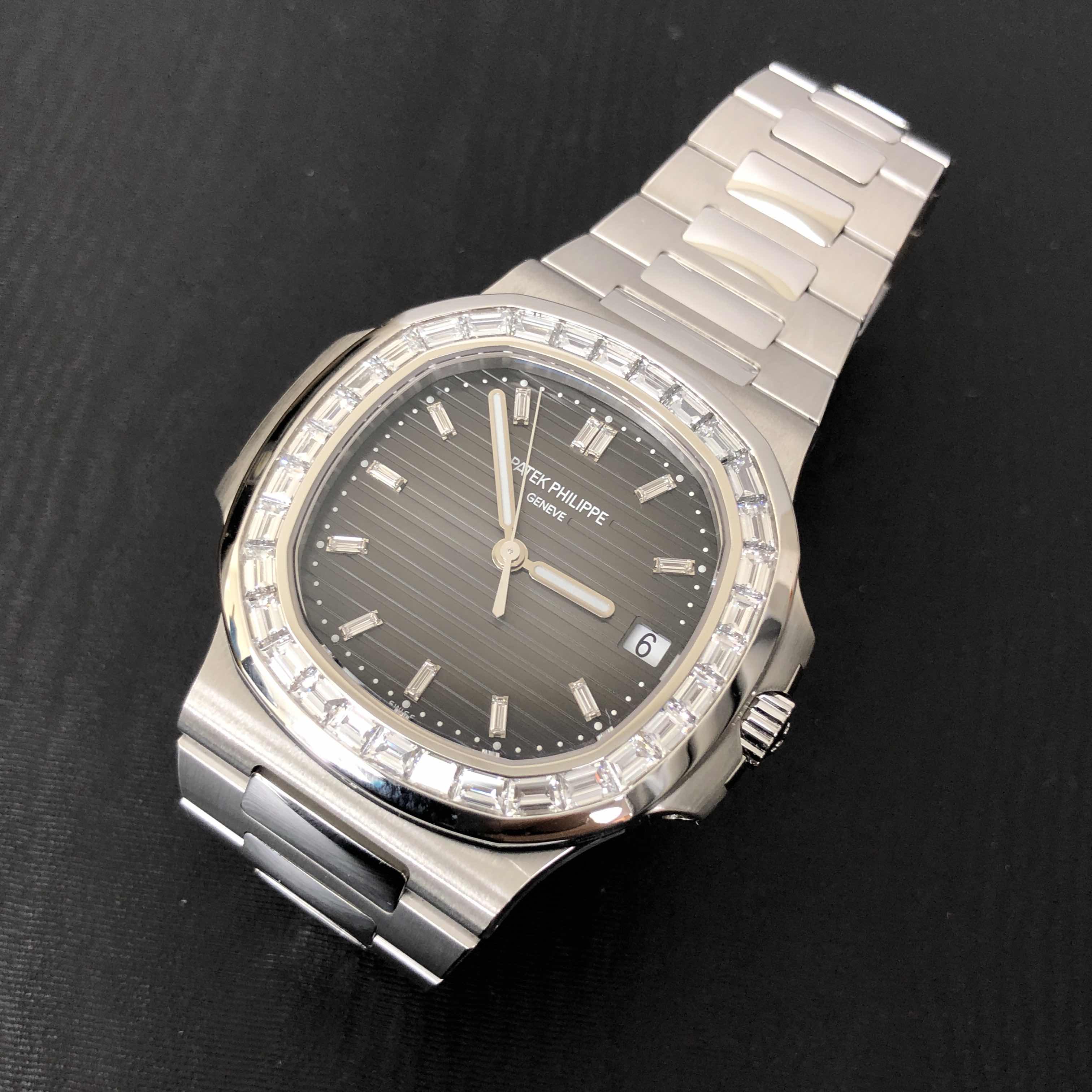 PATEK PHILIPPE NAUTILUS 5711/110P-001 6