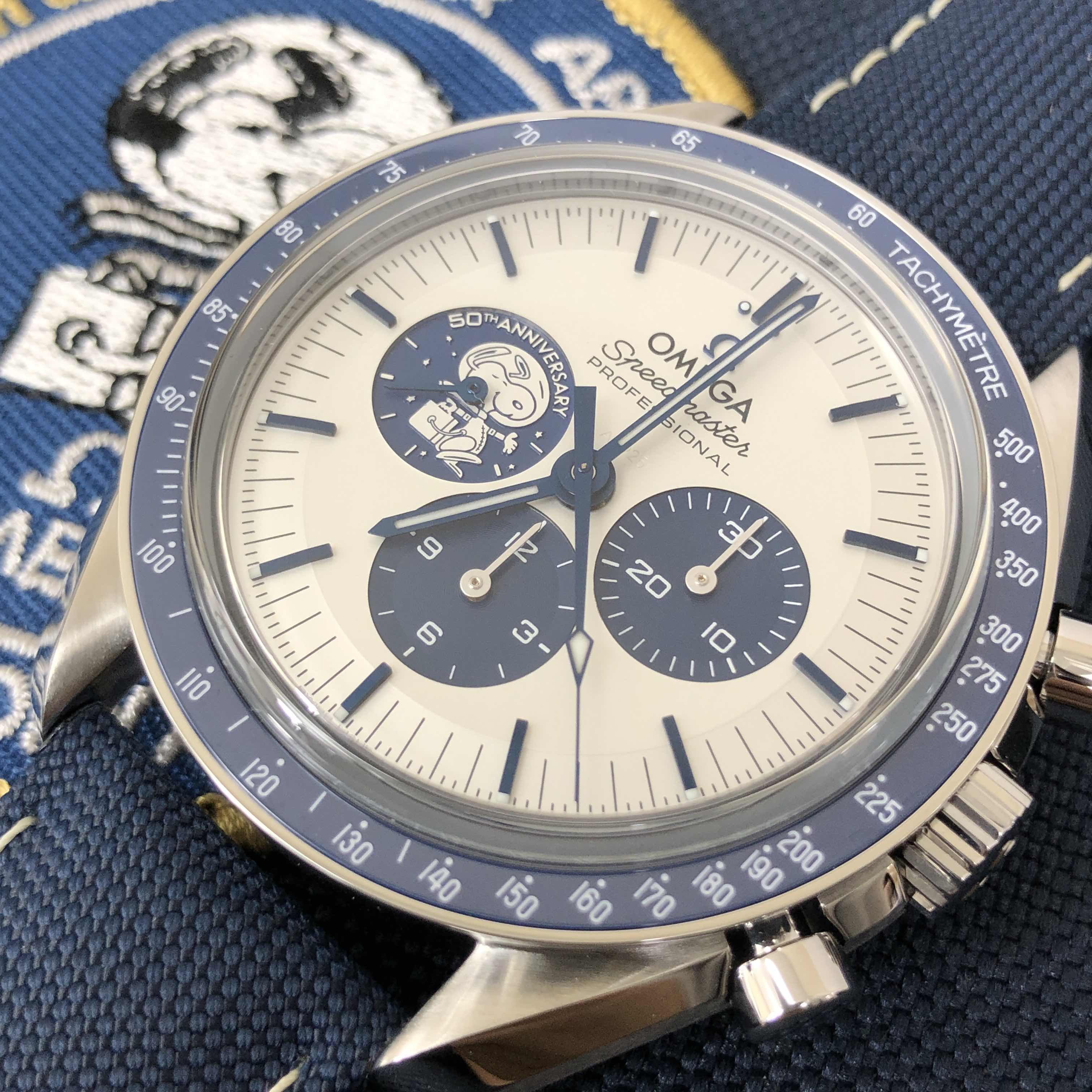 NEW OMEGA SPEEDMASTER 310.32.42.50.02.001 SILVER SNOOPY AWARD APOLLO 13 MISSION 50TH ANNIVERSARY 6