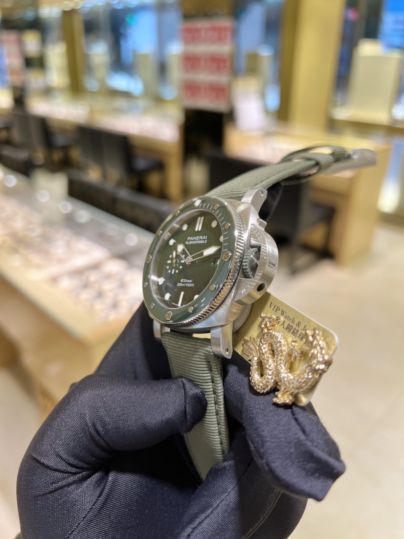 NEW PANERAI SUBMERSIBLE PAM01287 6