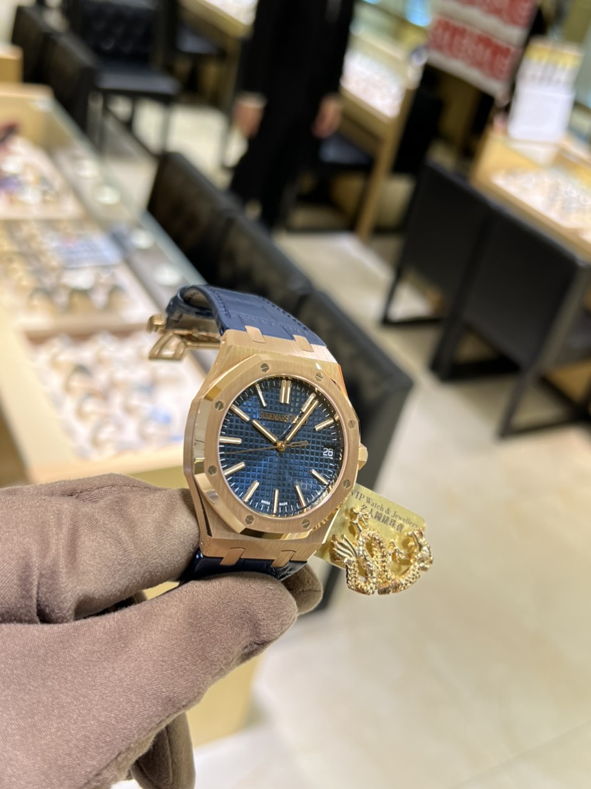 NEW AUDEMARS PIGUET ROYAL OAK 15510OR.OO.D315CR.02 6