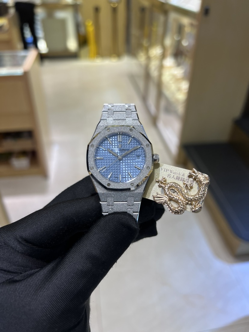 NEW AUDEMARS PIGUET ROYAL OAK 77353BC.GG.1263BC.01 6