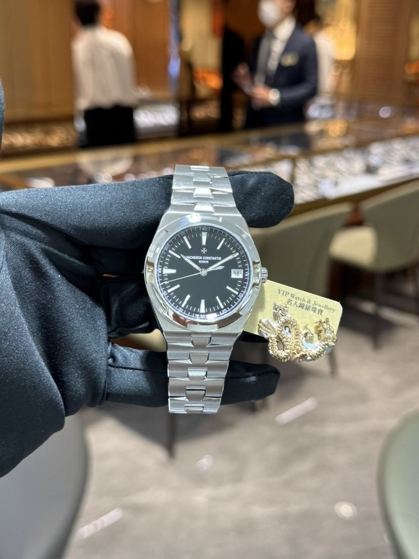 NEW VACHERON CONSTANTIN OVERSEAS 4520V/210A-B483 6