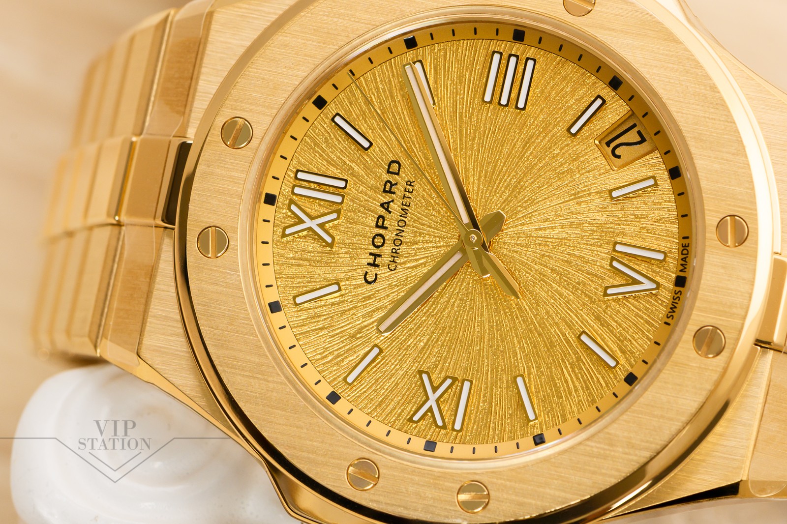 NEW CHOPARD ALPINE EAGLE 295363-0001 7