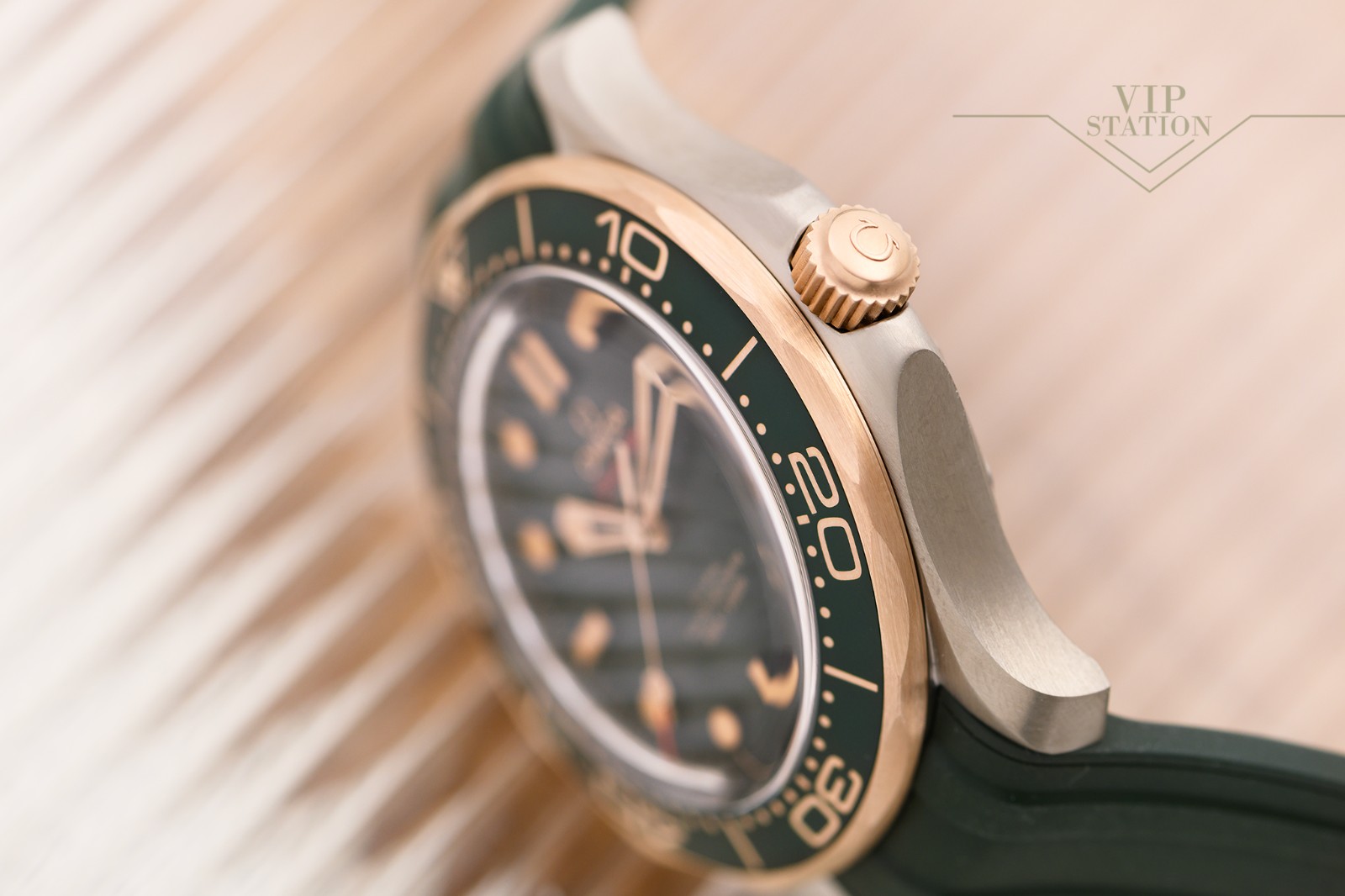 NEW OMEGA SEAMASTER 210.92.42.20.10.001 7