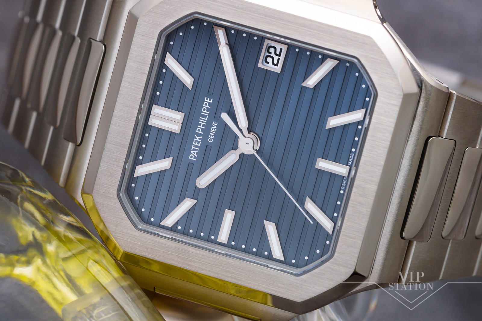 NEW PATEK PHILIPPE CUBITUS 7128/1G-001 7
