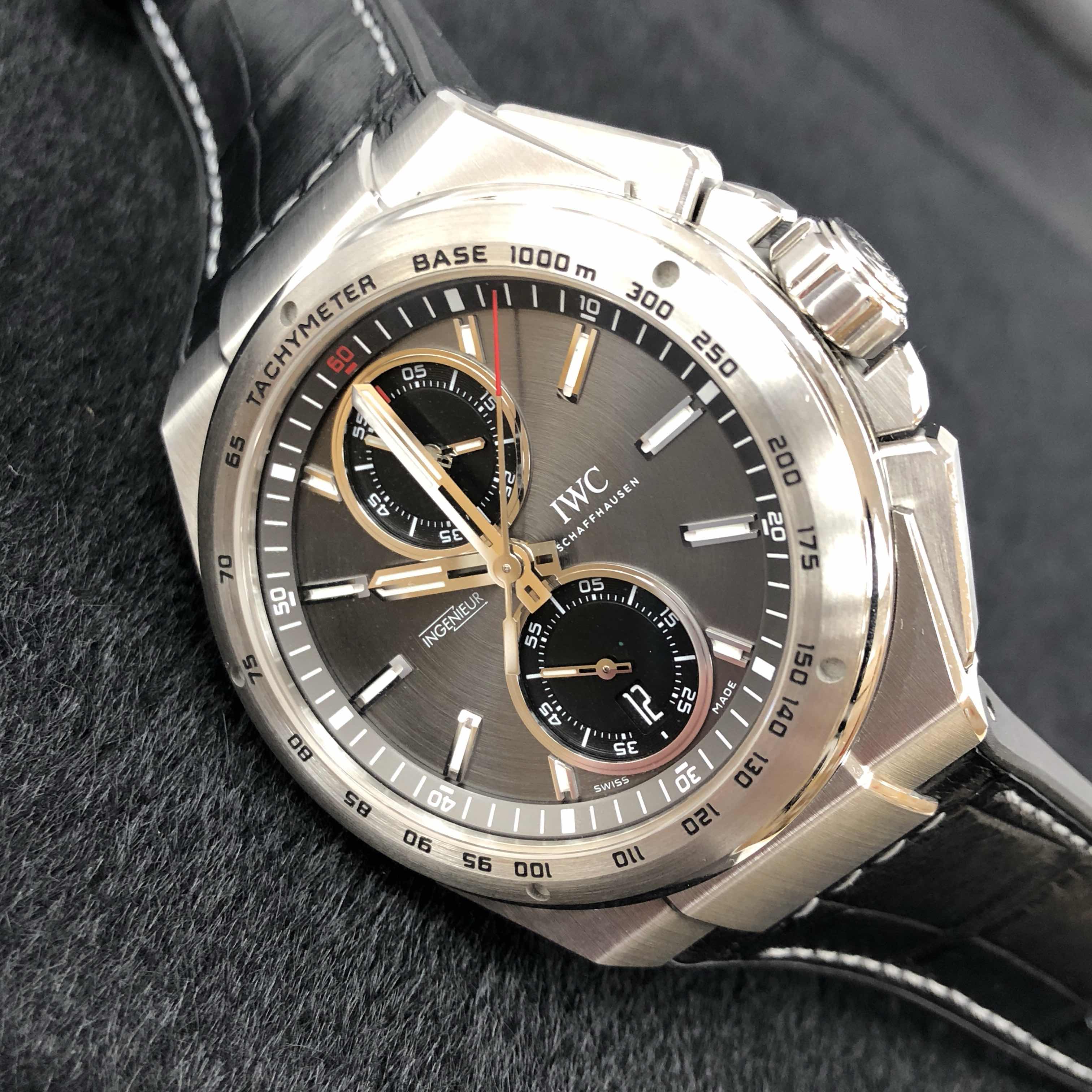 IWC INGENIEUR IW378507 7
