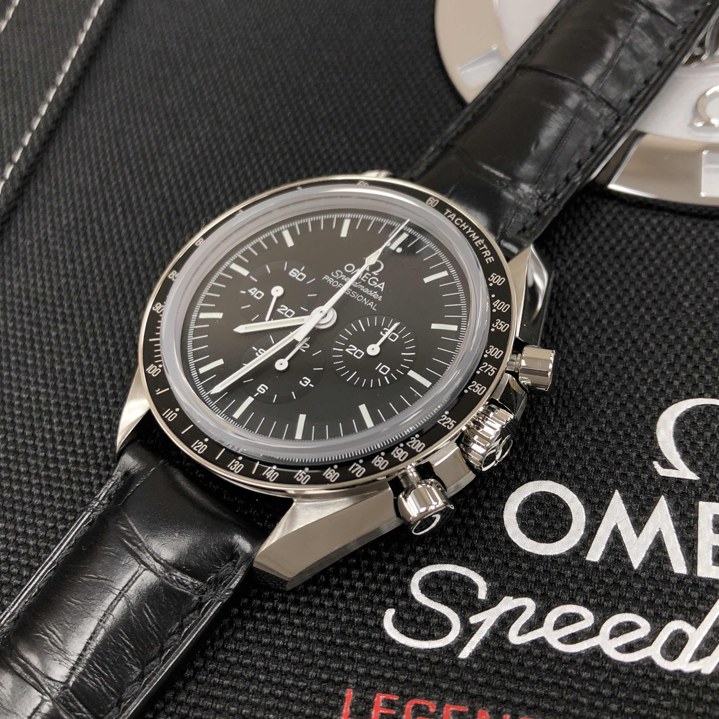 NEW OMEGA SPEEDMASTER 311.33.42.30.01.002 7