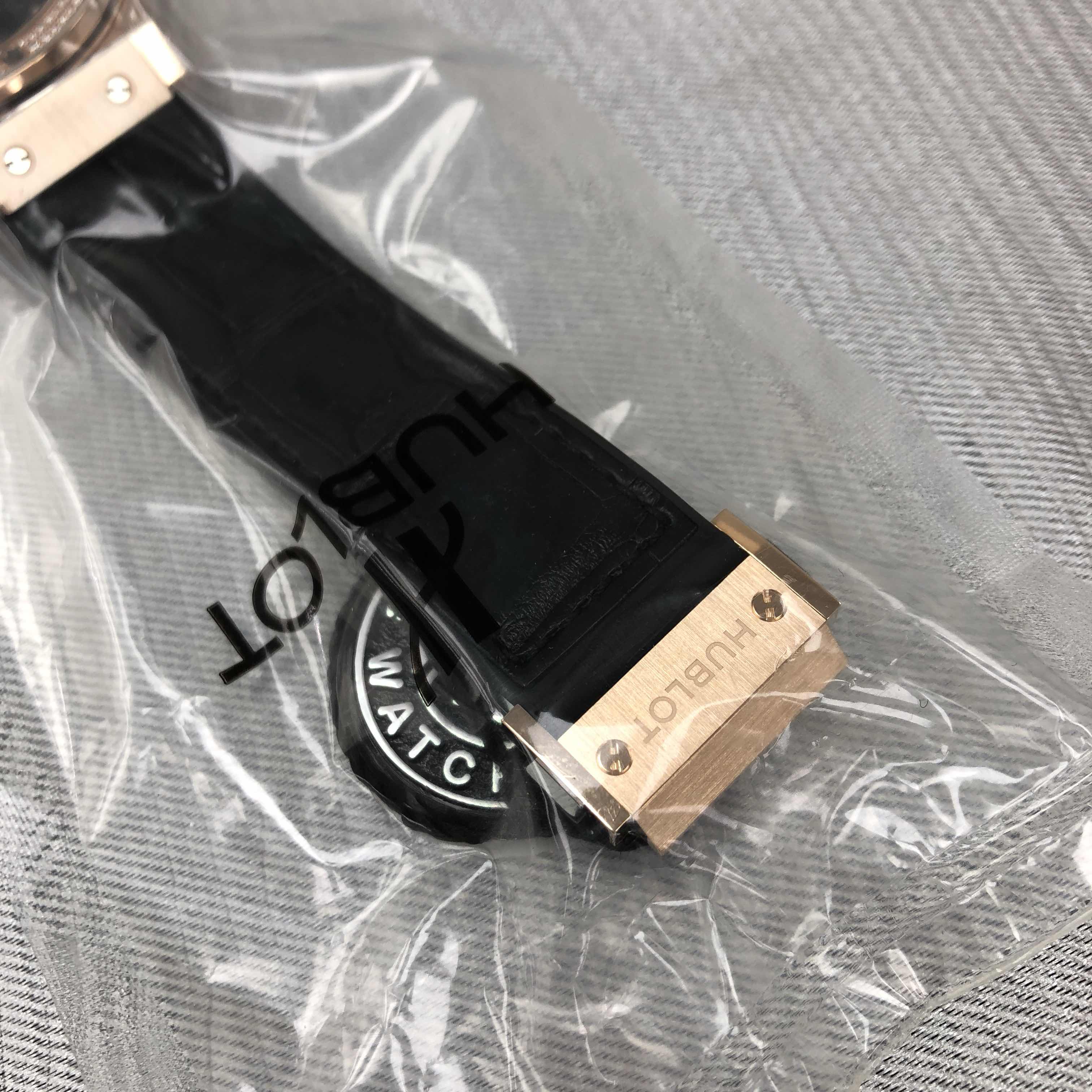 HUBLOT CLASSIC FUSION 542.OX.1181.LR.1104 7