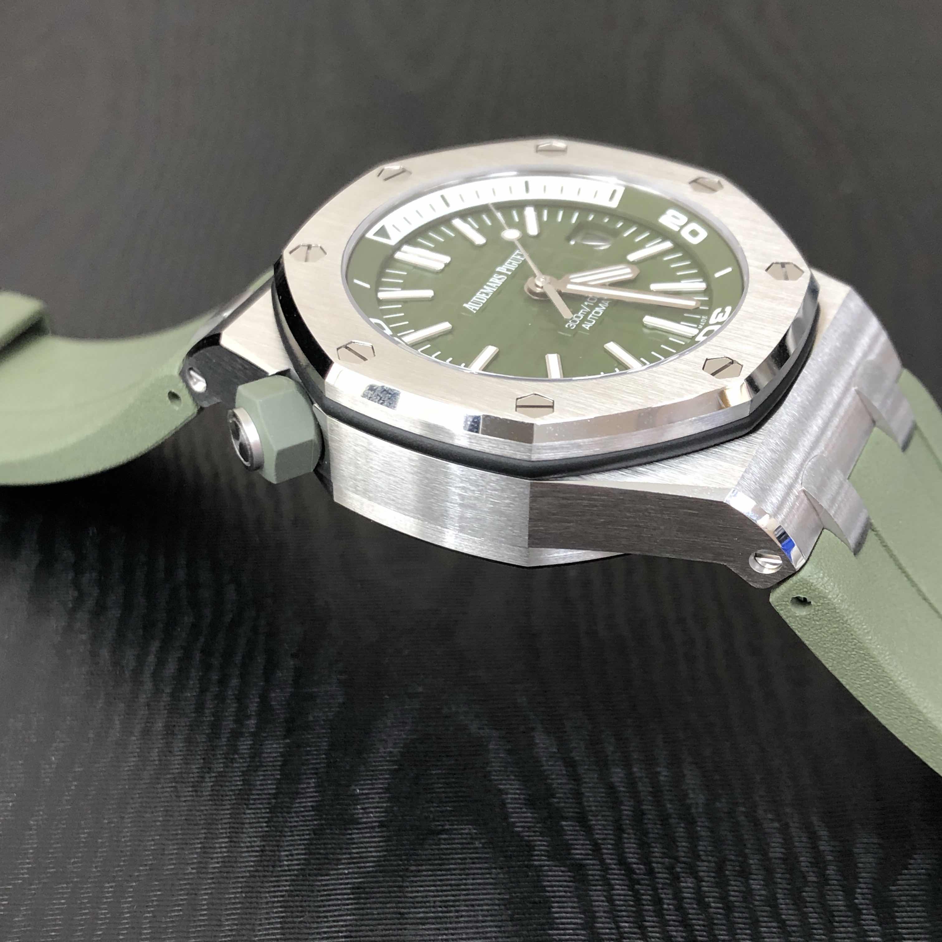 AUDEMARS PIGUET ROYAL OAK OFFSHORE 15710ST.OO.A052CA.01 7