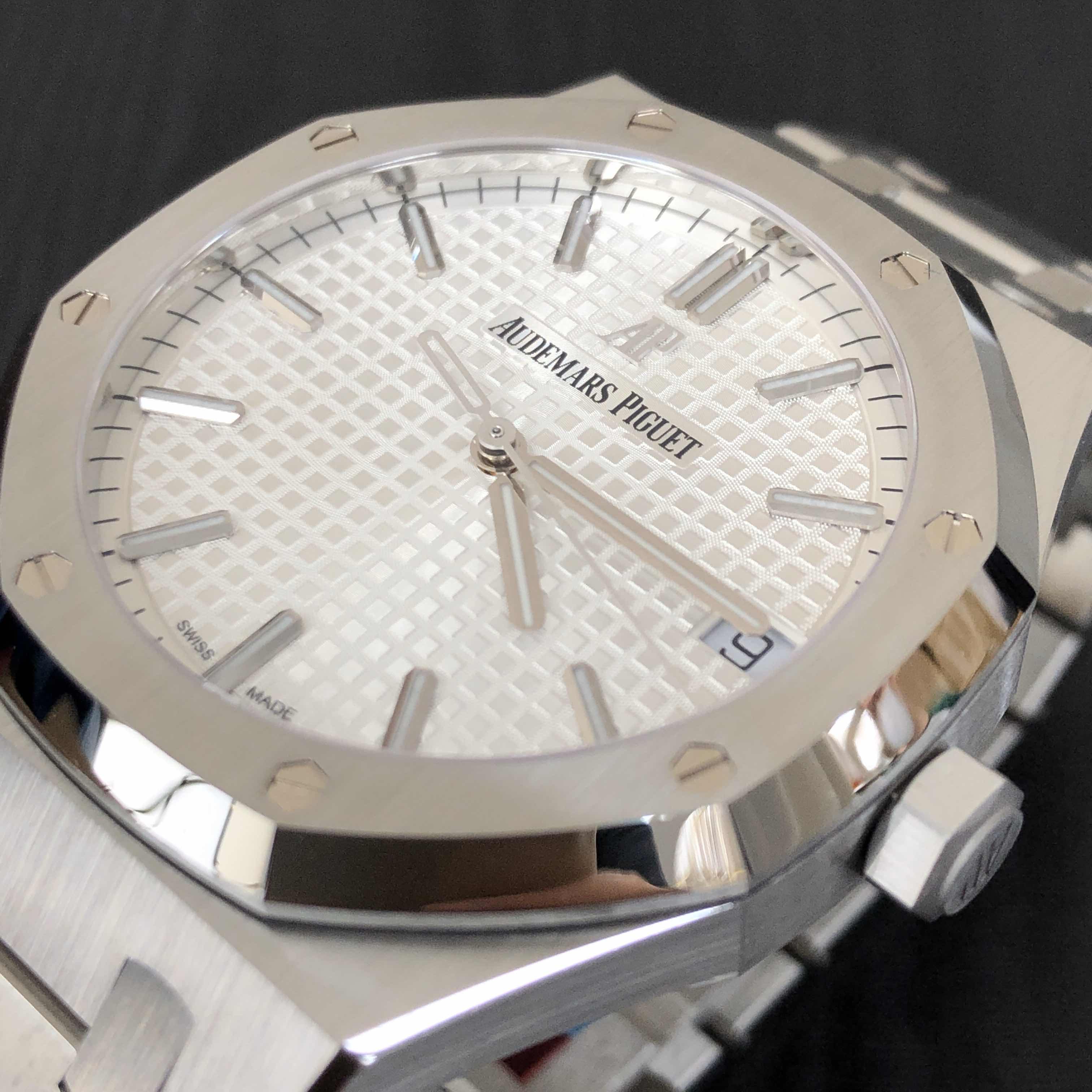 AUDEMARS PIGUET ROYAL OAK 15500ST.OO.1220ST.04 7