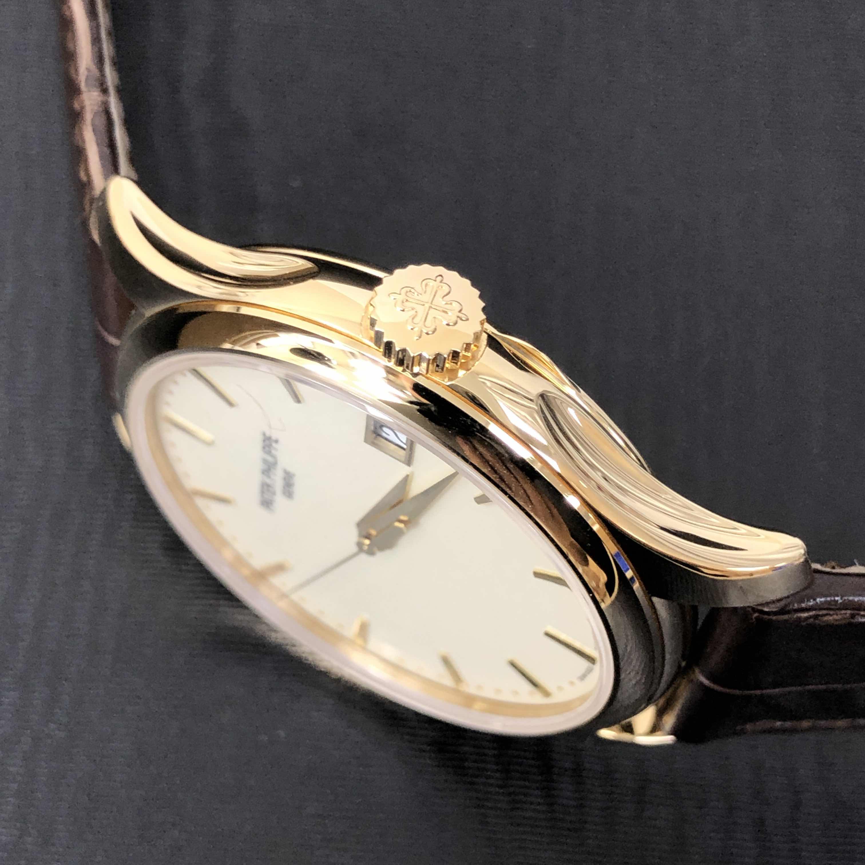 PATEK PHILIPPE CALATRAVA 5227J-001 7