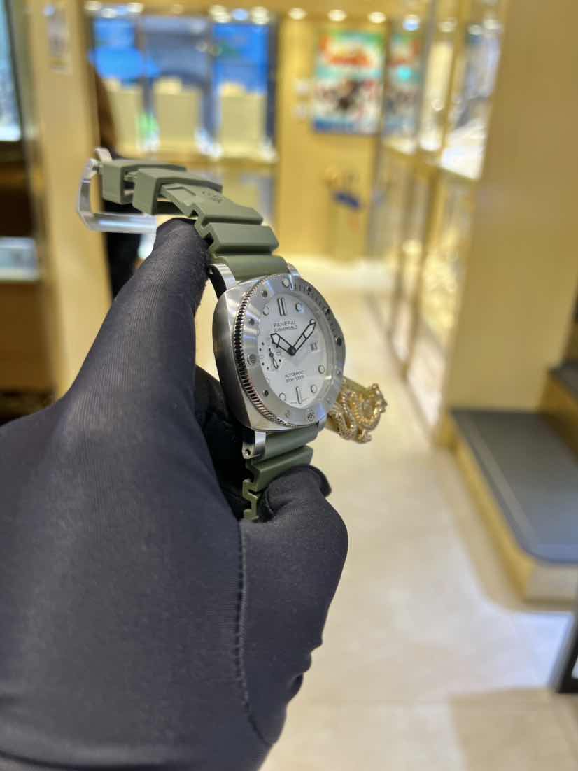 NEW PANERAI SUBMERSIBLE PAM01226 7